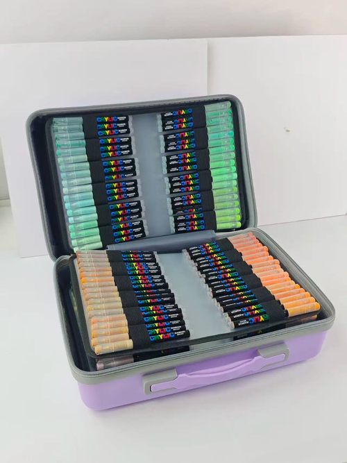 Valise guangna 488 🚨 ATTENTION — PRÉCOMMANDE 🚨
📦 Disponible sous 6 semaines, car actuellement en fabrication.

💜 Valise GUANGNA 488 feutres acryliques
🎨 488 couleurs pour encore plus de créativité !

📬 Dès réception de mon stock, votre commande sera